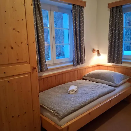 Zakouti 데슈트네 프 오를리츠키흐 호라